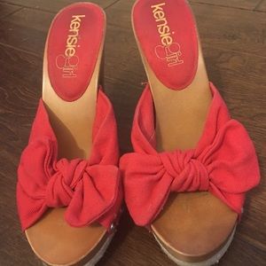 Red bow wooden heels